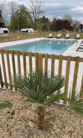 Piscine du camping de la Pra