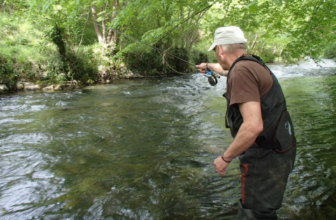 pêche sur la rivière d'Aix